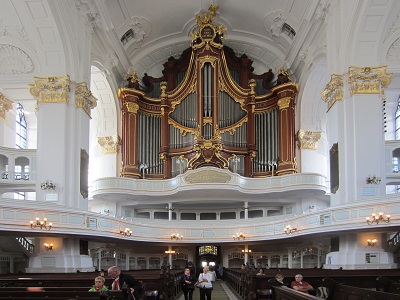 109.06 michel img 6279